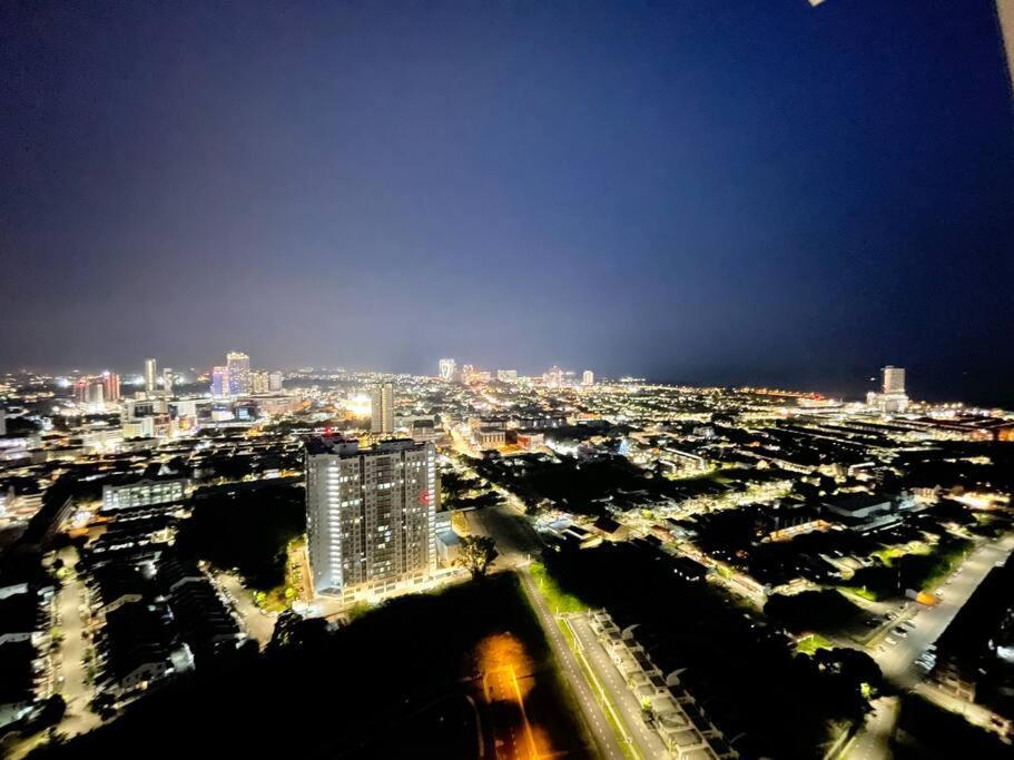 Quartz Near To Jonker Walk With Infinity Pool Cozy 3B2B Apartman Malacca Kültér fotó